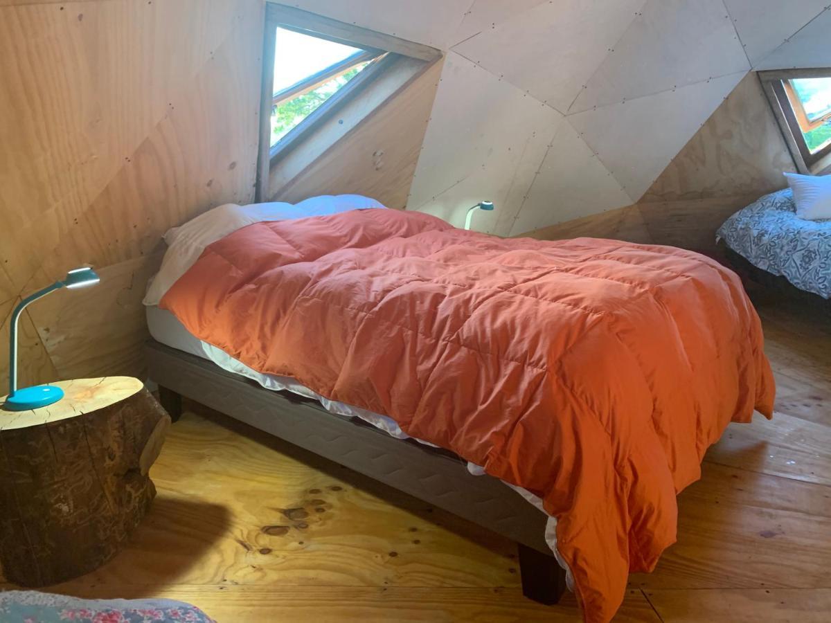 Domo Conguillio Conecta Con Tu Energia Sagrada Junto Al Salto Truful Truful Con Una Vista Majestuosa Que Podras Disfrutar En Una Tinaja Una Experiencia Que Alineara Tu Espiritu Y Tu Energia Interior Vivelo Меліпеуко Екстер'єр фото
